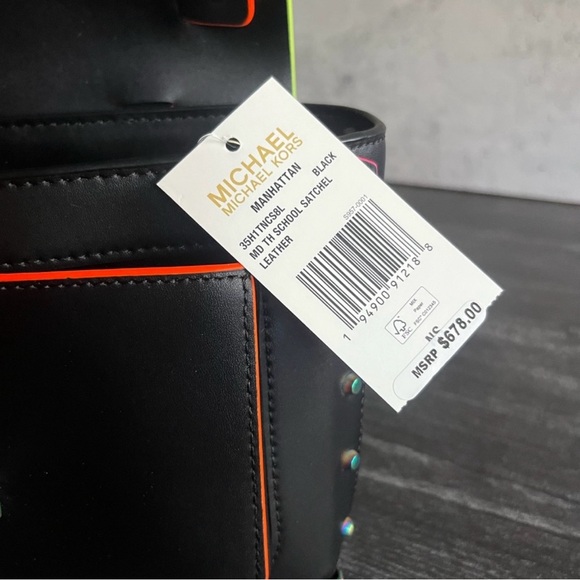 Michael Kors Manhattan Medium Contrast-Trim Leather Satchel, NWT - Picture 8 of 9